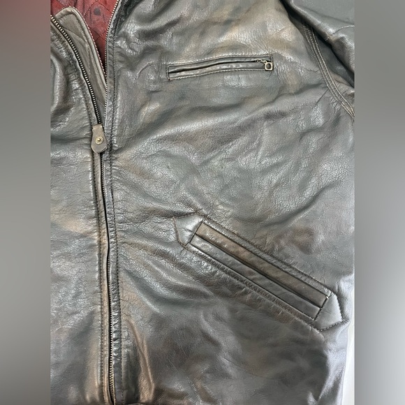 - Faux Leather Moto Jacket size: Large - Picture 10 of 11